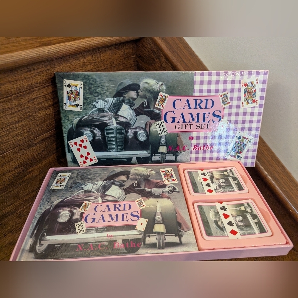 New Vintage Card Games Gift Set Includes Games Book & Playing Cards NIB